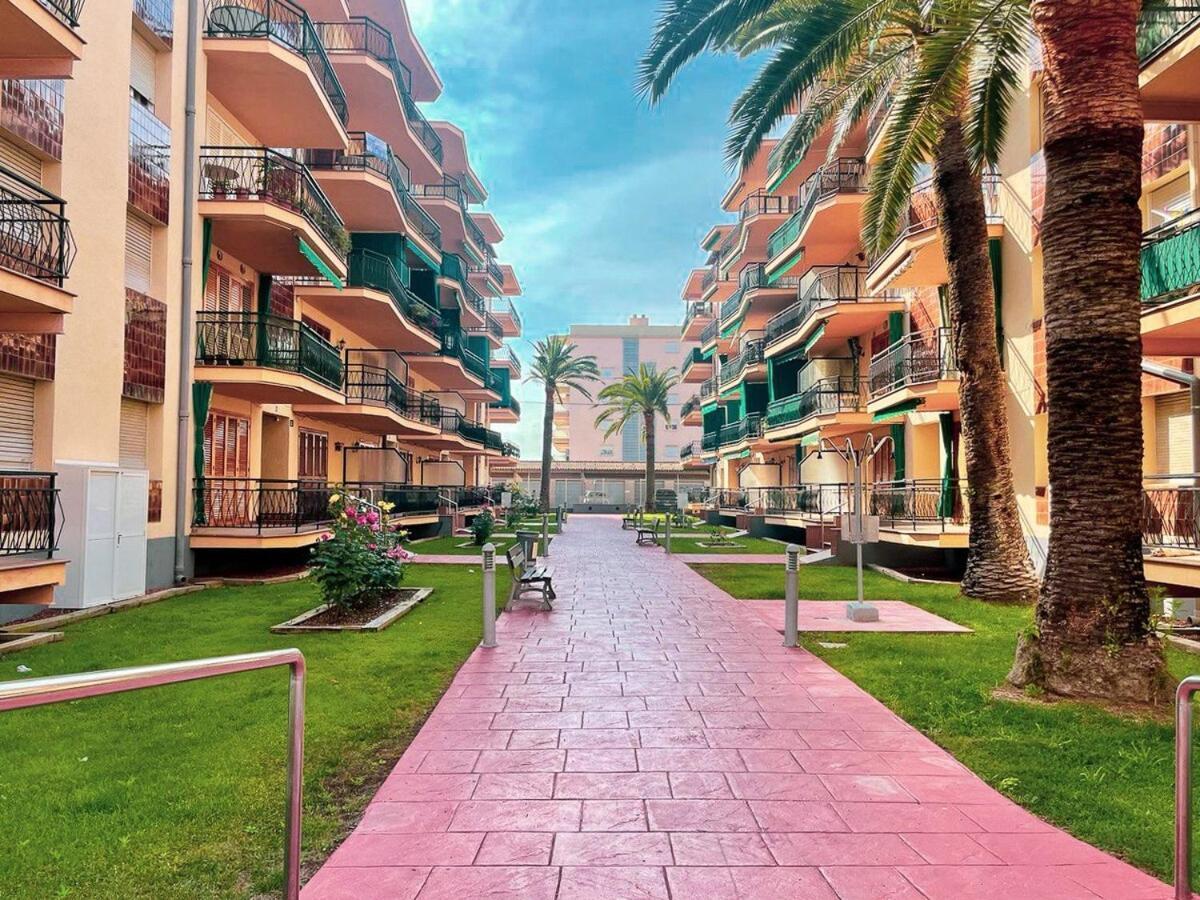 Palm Beach By Unik Tarragona La Pineda Eksteriør bilde